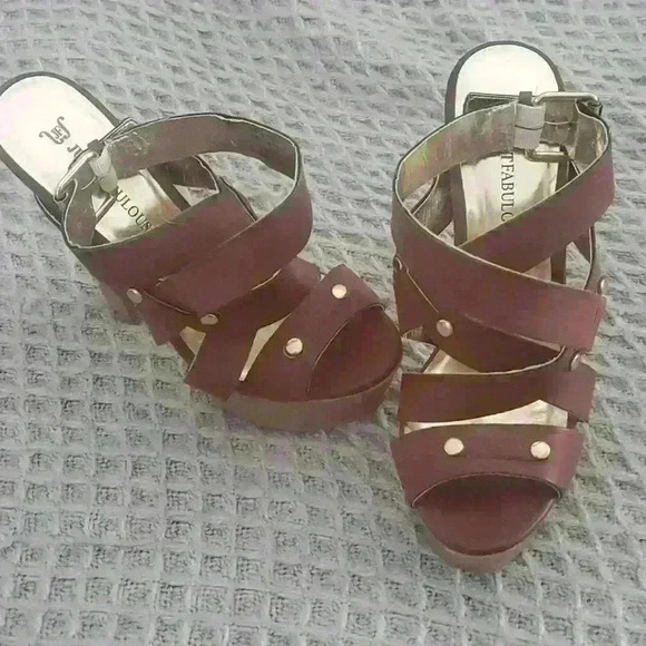 JustFab Shoes - Brown Just Fabulous Heels Sz 6